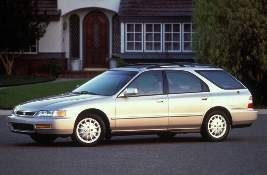  Honda Accord 1994 года  (US) (фото 8 из 19)